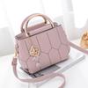 Bolso de Mujer 2025 Nueva Moda Bolso de Mano Exportación Hilo Bordado para Mujer Bolso de Hombro Único Cruzado Tendencia Entrega
