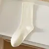 Meias Brancas de Cano Médio para Mulheres, Meias Folgadas de Algodão Puro Respiráveis que Absorvem o Suor para o Verão, Combinadas com Sapatos Pequenos de Couro, Meias Sem Costura para Maternidade, Meias Zhuji