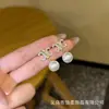 Aretes Franceses de Letra Doble C Aguja de Plata S925 Elegantes Aretes de Perla Diseño de Nicho Aretes de Alta Gama