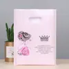 Sacola de loja de roupas Sacola plástica Bolsa pequena Bolsa de compras de joias Sacola de embalagem de presente Cosméticos Sacola de quatro dedos espessada