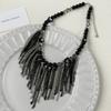 Collar con borlas de plata negra, estilo europeo y americano, exagerado, de múltiples capas, con cuentas negras, color gris plateado, ligero, de lujo, con estilo dulce y moderno.