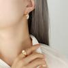 Sentido del diseño temperamento Dubái personalidad tendencia moda incrustación completa de diamantes y circón pendientes en forma de U para mujer pendientes de acero de titanio chapados en oro
