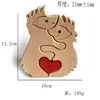 Artesanía de Estatua de Madera Personalizada de Fábrica Amor Familia Hogar Talla Decorativa en Madera Adornos de Escritorio para Sala de Estar Personalizado