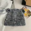 Chapéu de Lã com Orelhas de Urso Fofo para Mulheres no Inverno Espessado Proteção para Orelhas Chapéu de Tricô Cor Mista Quente Touca