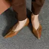 Sapatos femininos de couro, bico fino, decote baixo, estilo retrô coreano 2026, super confortáveis, salto grosso, para o trabalho, versáteis, sapatos de salto médio