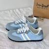 Tênis de Treino Azul Céu Claro Feminino 2025 Novos Sapatos Femininos Versátil Sapatos de Estudante Esportivo Casual Sapatos Brancos