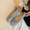 Zapatos Mary Jane rojos retro de otoño-invierno, nicho, con corte lateral, punta redonda, slip-on, diseño nuevo 2026