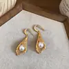 Pendientes de aro de encaje hueco con circonita de lujo ligero estilo francés con un diseño único, exquisitos y versátiles, pendientes elegantes