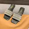 Sandalias de Exterior de Verano Talla Grande Perla Estilo Chanel para Mujer 2024 Punta Cuadrada Elegantes Planas Casuales Chanclas de Playa