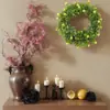 1 Peça de Coroa de Buxo Artificial Verde Vibrante para Primavera e Verão Guirlanda Realista de Buxo Artificial para Porta da Frente, Casa, Pátio, Casamento, Uso Interno e Externo, Coroa Decorativa com Aparência Natural, Perfeita para Pendurar na Porta Sazonal, Varanda ou Vitrine