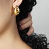 Pendientes de nicho con cuentas de diamantes de imitación, estilo retro, personalidad exquisita, geométricos, huecos, de acero y titanio para mujer
