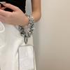 Pulseira de Pelúcia Outono e Inverno Corda de Pendurar Celular Quente Pulseira Chaveiro Antiperda Inverno Novo Criativo Feminino
