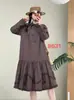 Vestido de Punto Grueso con Cable, Estilo Nuevo de Primavera, Cuadros Teñidos en Hilo, con Cordones, Dobladillo Fruncido, Manga Larga Suelta, Venta al por Mayor