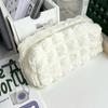 Estilo Ins Bolsa de Lápices de Crema con Alta Apariencia, Gran Capacidad, Suave Fufu, Simple, Resistente a las Manchas y Duradera Bolsa de Papelería Estuche para Lápices