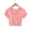 Top Estiloso Ultra-Curto Elástico Ajustado da Moda para Mulheres com Borda Franzida, Camiseta de Manga Curta com Três Botões Atacado