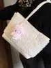 Bolsa Peluda para Mujer, Gran Capacidad, Nuevo Estilo Invierno 2025, Bolso de Mano Casual, Bolso Tote Peludo de Alto Valor para el Trabajo