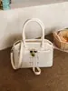 Bolso Súper Popular de Comercio Exterior con Forma de Concha Nuevo Modelo 2026 Versátil Bolso Cruzado de Cuadros Bolso de Hombro de Nicho de Alto Valor Estilo Americano