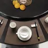 Jogo Americano Personalizado OEM com Padrão de Couro Bovino, Mat Isolante para Hotel, Restaurante, Formato de Leque, Jogo Americano Ocidental, Estilo Europeu, Tapete para Mesa de Conferência, Porta-Copo, ODM
