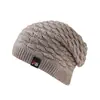 Chapéu de tricô simples de cabeça grande outono e inverno europeu e americano proteção de ouvido à prova de vento para passeios ao ar livre chapéu de lã com forro de fleece masculino e feminino em estoque