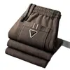 Pantalones Casuales para Hombre Otoño e Invierno Plus Terciopelo Gruesos Pantalones Largos Pierna Recta Modernos Versátiles Talla Grande Ropa de Hombre Pantalones Deportivos de Pana