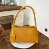 Bolso transfronterizo de nicho de alta gama para madre e hija, bolso de mano de alta gama estilo francés, bolso tipo cubo simple y elegante, bolso de hombro, bolso de axila