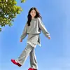 Conjunto de estilo coreano para niña, nueva colección de otoño, conjunto de dos piezas para niñas con sudadera y pantalones acampanados con ribete de encaje, moderno y a la moda