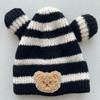 Ins otoño e invierno estilo coreano sombrero de punto para niños y niñas sombrero de lana de oso a rayas sombrero cálido de piel de melón rizado