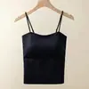 Produto popular de comércio exterior transfronteiriço: Camisola fina de verão feminina com bojo fixo, com enchimentos no peito, de seda gelada sem costura, corte justo, lindo design nas costas