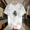 Camiseta Masculina Tendência Marca Manga Curta 2026 Nova Seda Gelada Estampada Verão Fina Gola Redonda Top Casual Camiseta Masculina