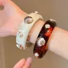 Pulseira de Pérolas com Concha de Resina Europeia e Americana para Mulheres, Estilo Boêmio Vintage para Férias na Praia, Joia Única e Exagerada