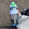 Copo Caneca Degradê Alto Valor de Cor Esportes ao Ar Livre Fitness Copo de Plástico Grande Capacidade Fosco Portátil Copo com Canudo