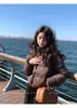 Chaqueta de algodón cruzada Kendall Jenner abrigo de algodón para mujer corto nuevo 2025 chaqueta de pan con cuello alto abrigo corto chaqueta acolchada de algodón otoño e invierno