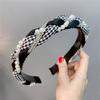 Nueva diadema de espiga de celebridad de internet retro para mujer, diadema estilo Chanel, tira de diamantes de alta calidad, giro retorcido de perlas, gama alta