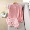 Pijama feminino estilo Xiaoxiang com gola redonda, primavera e outono 2024, novo, tecido bolha Zou, cor sólida, manga longa, doce, conjunto de roupas para casa