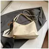 Bolsa Tote Retrô de Aparência Sofisticada Grande Capacidade 2025 Inverno Nova Bolsa de Ombro Casual Fashion para o Dia a Dia