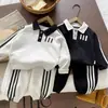 Conjunto de Ropa de Otoño para Niños 2026 Nuevo Estilo Casual para Bebé Conjunto de Dos Piezas Camisa Polo Manga Larga Ropa de Primavera y Otoño para Bebé
