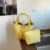 Bolsa Feminina Versátil de Alta Qualidade 2026 Nova Moda Bolsa Tote Pequena para Escritório Bolsa Saco Simples Bolsa de Mão Bolsa Cesta
