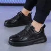 Zapatillas blancas para niños, zapatillas deportivas para niñas, nuevos estilos de primavera y otoño, zapatos de malla transpirable, zapatos impermeables antideslizantes de cuero para estudiantes