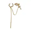 Arete de Clip Metálico con Cadena de Cruz y Borla, Moda Personalizada Transfronteriza Europea y Americana, con un Diseño Sencillo y Elegante para Mujer