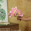 Nuevo Ramo de Lirios de Madera de 3 Cabezas Leyouyi Decoración para Bodas Estilo Fresco Pastoral Muebles para el Hogar Accesorios de Fotografía Flores