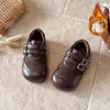 Zapatos Birkenstock Brogue Estilo Coreano para Niñas Otoño/Invierno 2026 Más Vendidos Zapatos Individuales para Niñas Estilo Británico Suela Suave Antideslizantes Zapatos Pequeños de Cuero