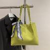 Bolsa de grande capacidade de estilo estrangeiro de alta qualidade 2025, nova bolsa feminina da moda, bolsa de ombro para viagem, primavera e verão, bolsa tote popular