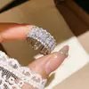 Fresco e radiante! Anel de dedo indicador borboleta oval flor zircônia nicho alta qualidade joia de mão moda luxo leve para mulheres
