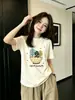 Camiseta energética estilo coreano com estampa de estrelas e estampas fofas desenhadas à mão, corte solto, modelagem que emagrece, versátil, top casual de manga curta para mulheres