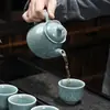 Juego de Té Celadón Kung Fu con Tetera de Paisaje en Relieve, Seis Tazas, Juego Completo en Caja de Regalo, Regalo Souvenir para Otros, Celadón Dehua