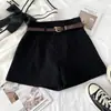 Shorts de traje de cintura alta para mujer, nuevo estilo coreano primavera/verano 2026, aptos para petite, adelgazantes y con un toque de alta gama, shorts ajustados de pierna ancha en línea A