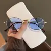 Gafas de Sol con Montura de Metal 2026 para Mujer, Estilo Retro de Alta Gama, Gafas Geniales y con Estilo, Estilo Chica Popular de Internet Gafas de Sol Y2K