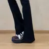 Novos Sapatos de Inverno 2026 Pretos Estilo Francês com Fivela Mocassins para Mulheres, Estilo Retrô, Forrados com Lã, Quentes, Sapatos Peludos com Solado Grosso