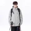 Chaqueta de montaña para hombre, estilo coreano, moderna, resistente al agua, con capucha, corte holgado, talla grande, funcional, forrada de polar, perfecta para otoño e invierno