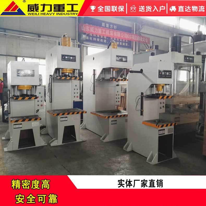 10864993322_1214082817